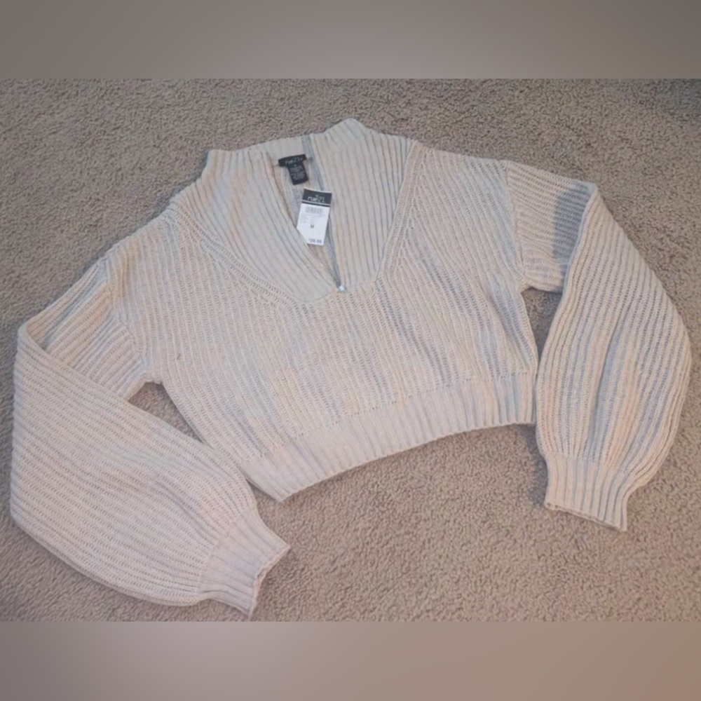 rue21 top a light tanish color